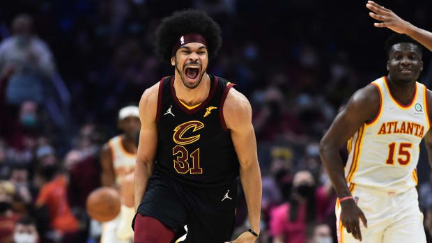 Dec 31, 2021; Cleveland, Ohio, USA; Cleveland Cavaliers center Jarrett Allen (31) celebrates after a dunk during the first half against the Atlanta Hawks at Rocket Mortgage FieldHouse